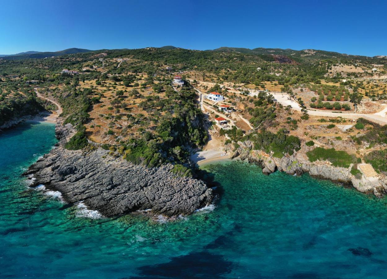 Mikro Nisi Studios & Apartments Agios Nikolaos  Exteriör bild