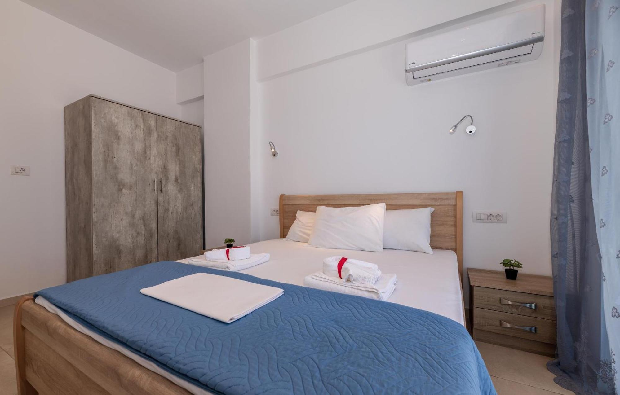 Mikro Nisi Studios & Apartments Agios Nikolaos  Exteriör bild